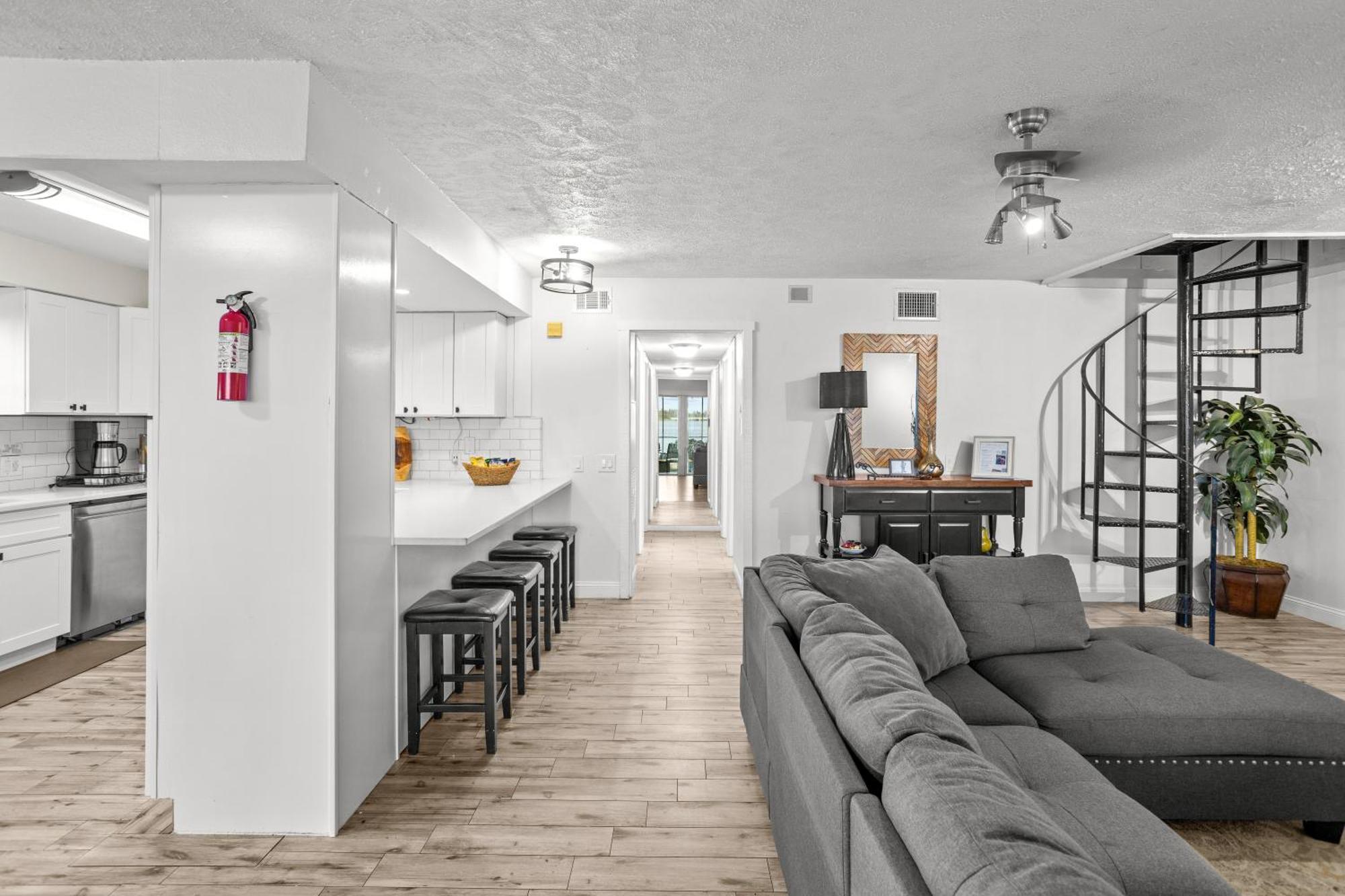 אורלנדו Spacious Lakefront House With Pool, Hottub, & Boating מראה חיצוני תמונה